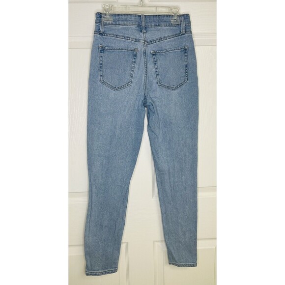 Wild Fable Womens High Rise Mom Jeans Pleated Button Fly Light Wash Size 00 - Picture 2 of 7